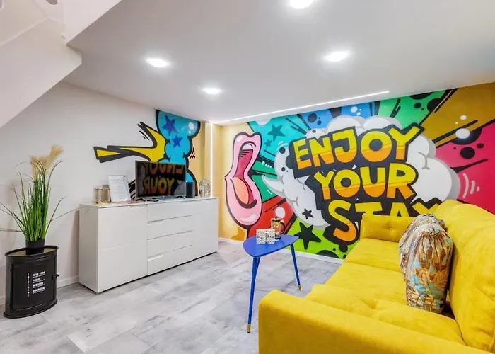 Pop Art Haven Bp *