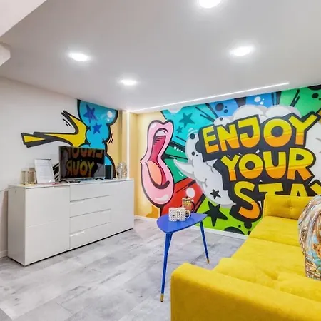 Pop Art Haven Bp *